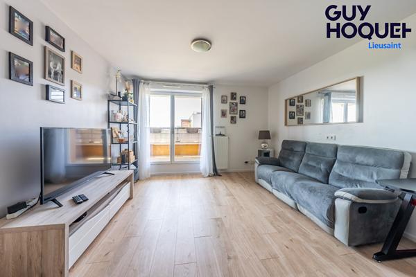 VENTE : appartement de 3 pièces au dernier étage d'une résidence récente