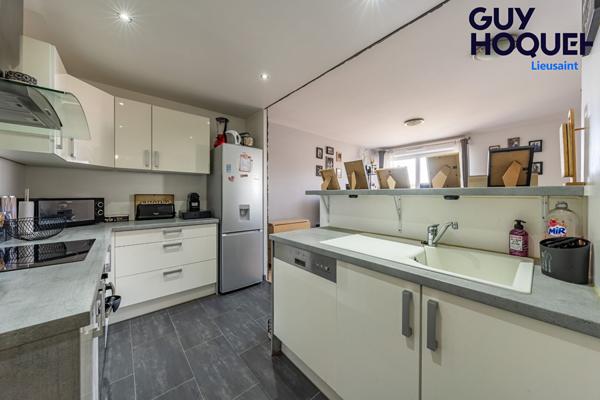 VENTE : appartement de 3 pièces au dernier étage d'une résidence récente