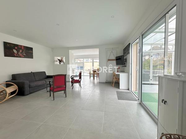 Achat maison près de OUISTREHAM - 7 pièce(s) - 227 m² - 1 189 500 €