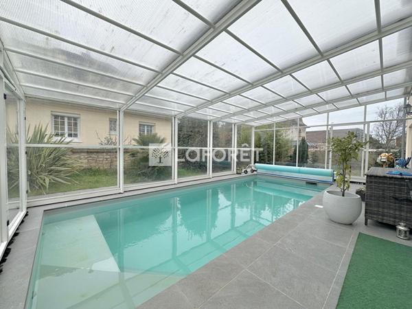 Achat maison près de OUISTREHAM - 7 pièce(s) - 227 m² - 1 189 500 €