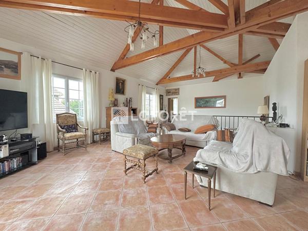 Achat maison près de OUISTREHAM - 7 pièce(s) - 227 m² - 1 189 500 €