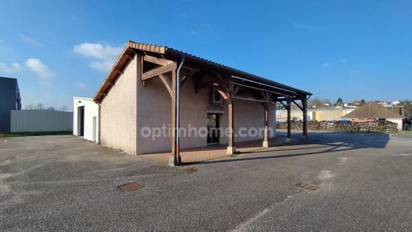 Local commercial de 230 m² à vendre - Fains Veel - magasin avec réserve et parking privé.