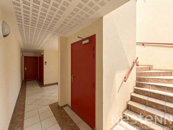 Appartement T2, balcon et double stationnement - 34m² - Hennebont rive gauche