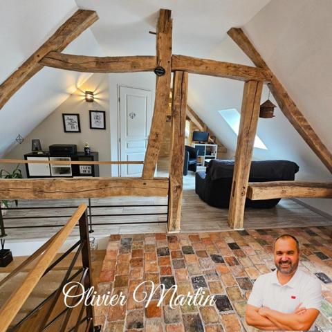 Maison de charme en pierre – 180 m² habitables sur 2700 m² de terrain – À 20 min des portes du Mans