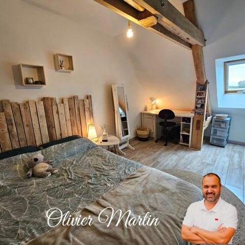 Maison de charme en pierre – 180 m² habitables sur 2700 m² de terrain – À 20 min des portes du Mans