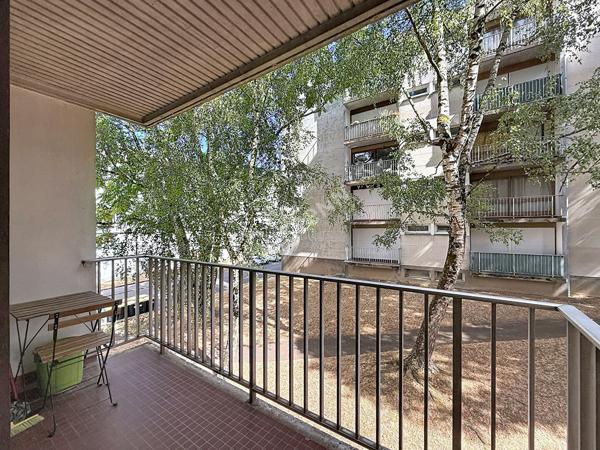Nantes Tortière - Studio meublé avec balcon et parking