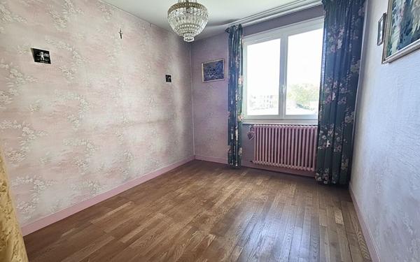 Appartement à vendre    4 pièces • 85,43 m2 Vénissieux