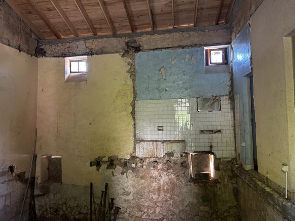 Maison à rénover proche rocade bordelaise Maison à rénover proche rocade bordelaise