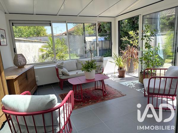 Maison à vendre 4 pièces 129 m² Saint-Saturnin-du-Bois