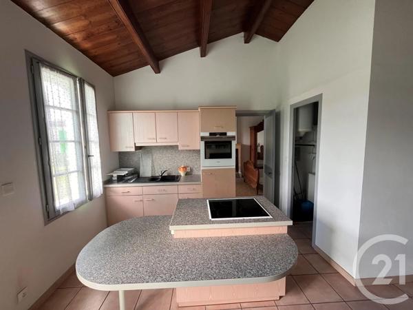 Maison à vendre  5 pièces - 126,12 m 2   ST GEORGES D OLERON  - 17