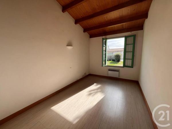 Maison à vendre  5 pièces - 126,12 m 2   ST GEORGES D OLERON  - 17