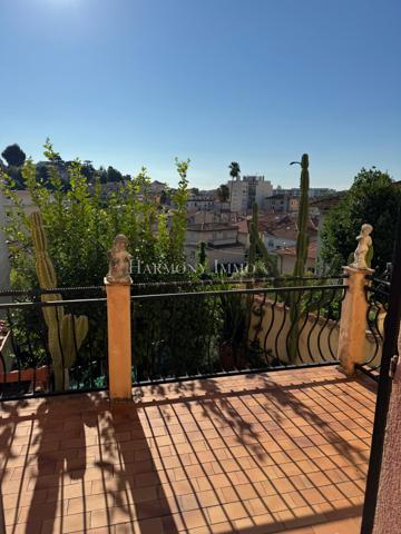 MAISON INDIVIDUELLE - IDEAL POUR LES AMATEURS DE CHARME