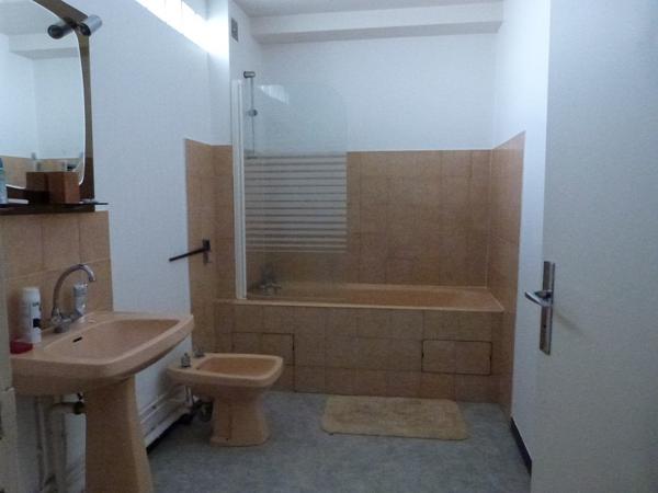 Appartement à louer 3 pièces 79.8m²