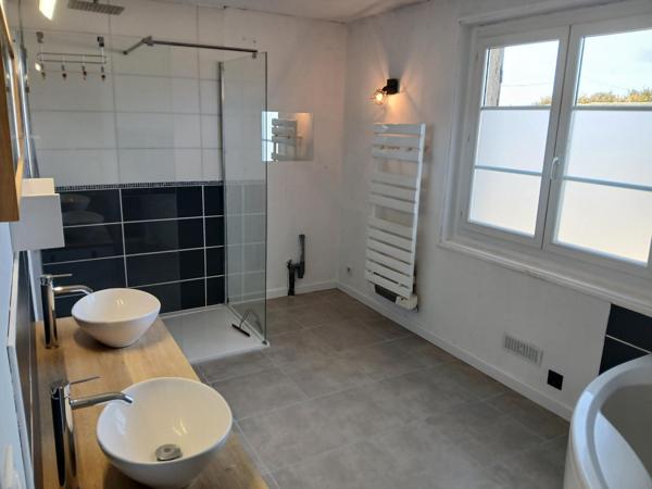 Secteur Aviron,  belle maison 4 chambres de 128m² sur sous sol