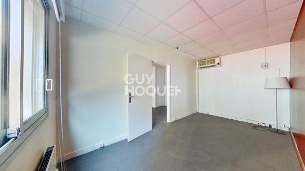 75015 BOUCICAUT / FELIX FAURE- LOCAL COMMERCIAL  34M² 2 PIECES
