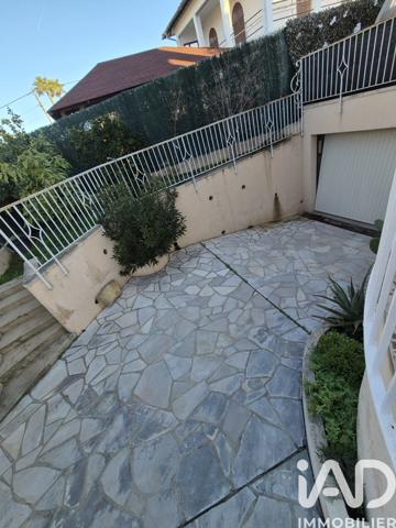 Maison à vendre 4 pièces 168 m² Cagnes-sur-Mer