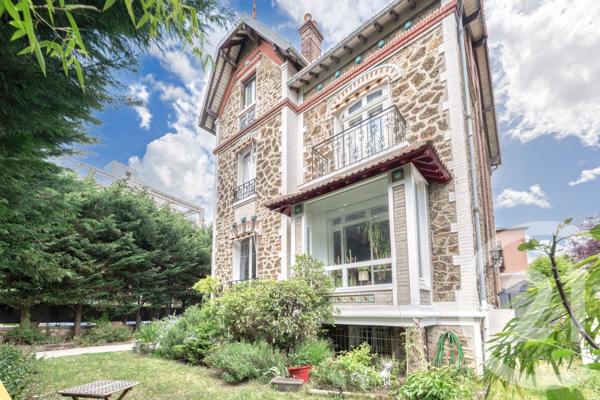 Maison à vendre  7 pièces - 180 m2 LA VARENNE ST HILAIRE - 94