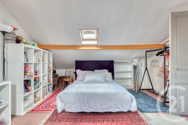 Maison à vendre  7 pièces - 180 m2 LA VARENNE ST HILAIRE - 94