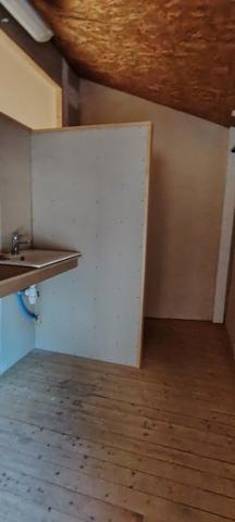 Local/bureau à vendre AIRVAULT (79)