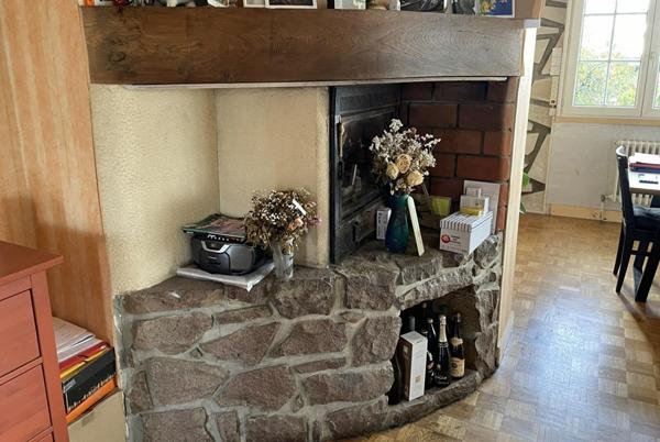 Maison de 1962  à fort potentiel   241500 FAI   DONT 11500 D'honoraires