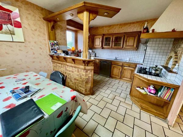 Pavillon à vendre à Ploumilliau dans les Côtes-d'Armor (22300), ref : A2 bis   
Centre ville