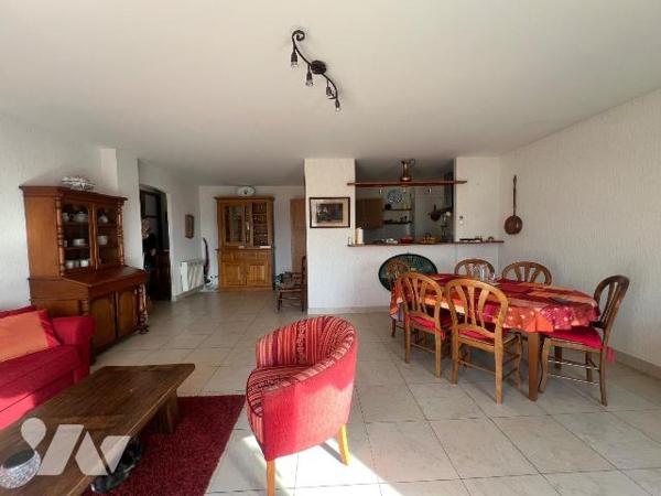 A VENDRE - RARE A LA VENTE - PORNICHET - AUX PIEDS DU MARCHE ET DU BORD DE MER - TRES BEL APPAR...