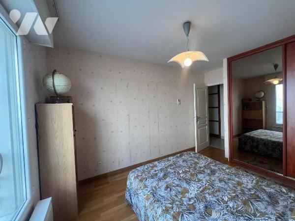 A VENDRE - RARE A LA VENTE - PORNICHET - AUX PIEDS DU MARCHE ET DU BORD DE MER - TRES BEL APPAR...