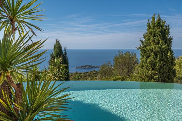 Vente Villa de luxe Èze 5 Pièces 170 m²