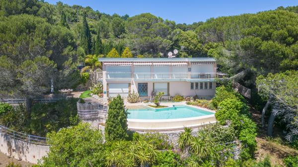 Vente Villa de luxe Èze 5 Pièces 170 m²