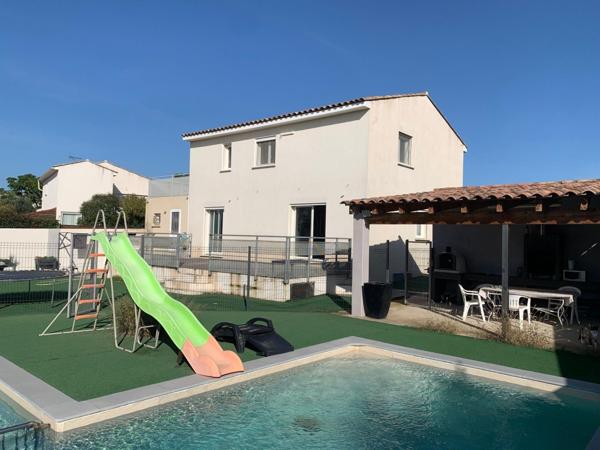 Trés jolie villa 4 chambres et piscine