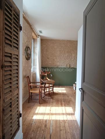 Demeure de 247 m²