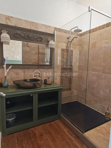 Demeure de 247 m²