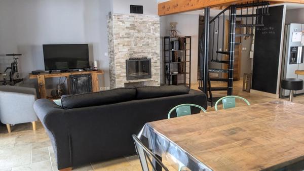 Maison à vendre 4 pièces TARADEAU (83)