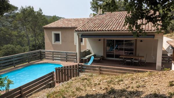 Maison à vendre 4 pièces TARADEAU (83)