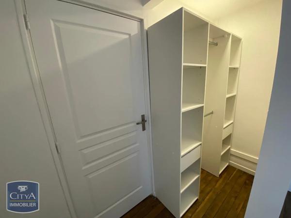 Appartement à louer 2 pièces 42.3m² Charleville-Mézières (08000)