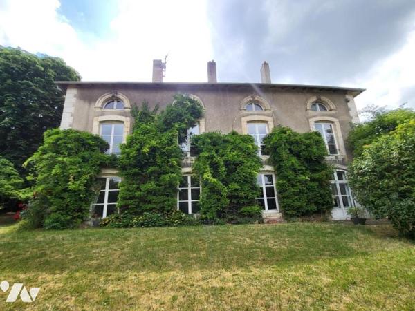 BELLE MAISON DE MAITRE SUR PARC ARBORE