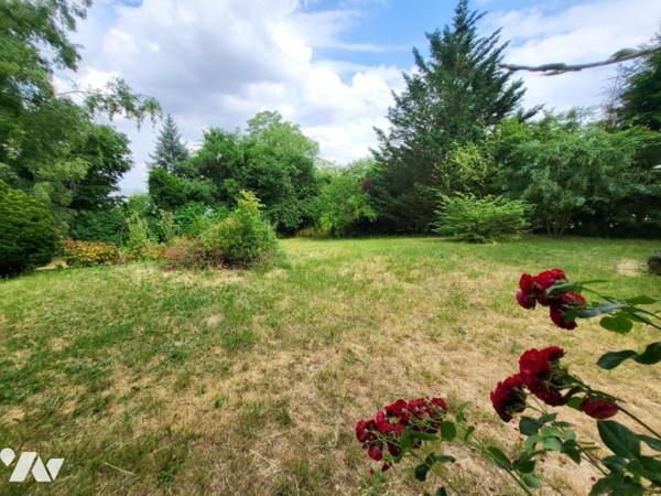 BELLE MAISON DE MAITRE SUR PARC ARBORE