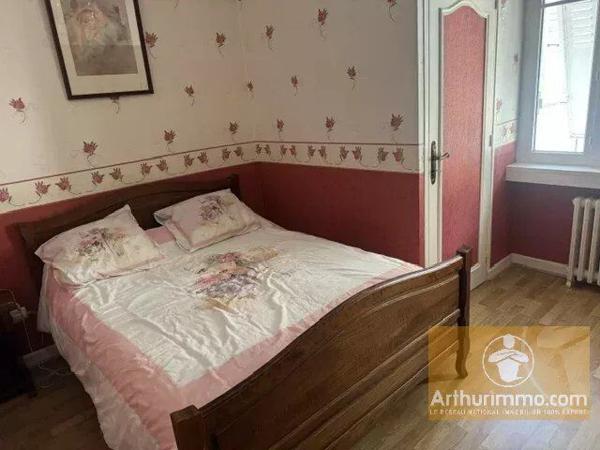 Vente                                                      Maison de village
                        
                     14 pièces                                         à Cassagnes-Bégonhès