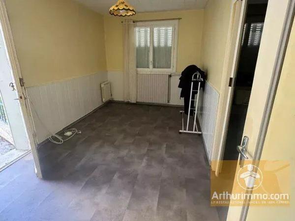 Vente                                                      Maison de village
                        
                     14 pièces                                         à Cassagnes-Bégonhès
