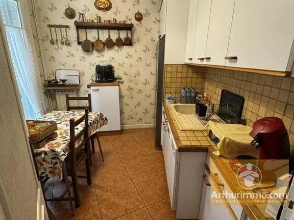 Vente                                                      Maison de village
                        
                     14 pièces                                         à Cassagnes-Bégonhès