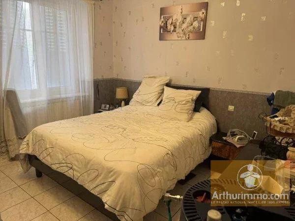 Vente                                                      Maison de village
                        
                     14 pièces                                         à Cassagnes-Bégonhès