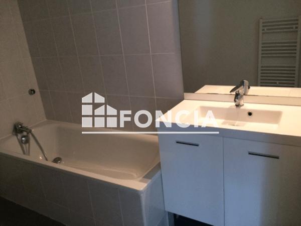 Location Appartement 2 pièces 42.55 m² - 60 AV.DE LATTRE DE TASSIGNY Villenave D'ornon 33140