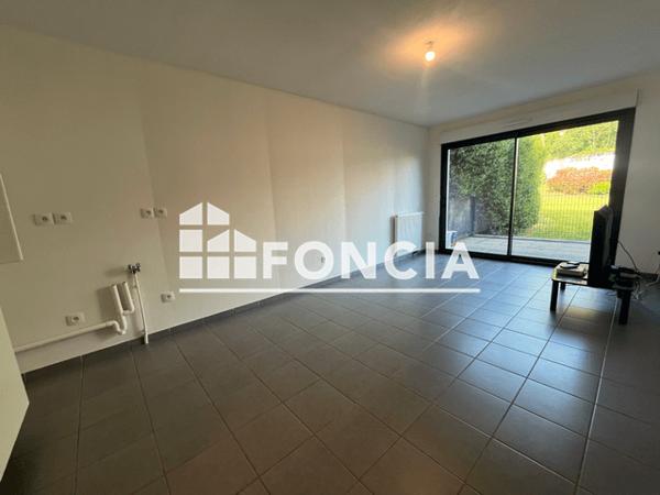 Location Appartement 2 pièces 42.55 m² - 60 AV.DE LATTRE DE TASSIGNY Villenave D'ornon 33140