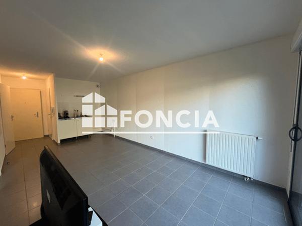 Location Appartement 2 pièces 42.55 m² - 60 AV.DE LATTRE DE TASSIGNY Villenave D'ornon 33140