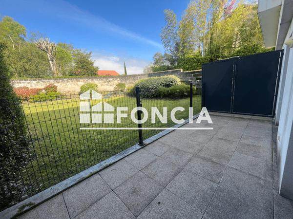 Location Appartement 2 pièces 42.55 m² - 60 AV.DE LATTRE DE TASSIGNY Villenave D'ornon 33140