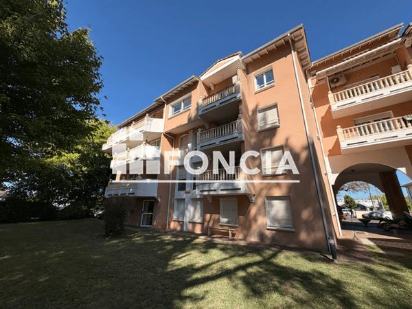 Location Appartement 3 pièces 81.15 m² - 830 AVENUE MARECHAL FOCH Mont De Marsan 40000