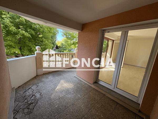 Location Appartement 3 pièces 81.15 m² - 830 AVENUE MARECHAL FOCH Mont De Marsan 40000