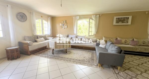À vendre Maison 5 pièces 150 m² - Artigues-près-bordeaux 33370