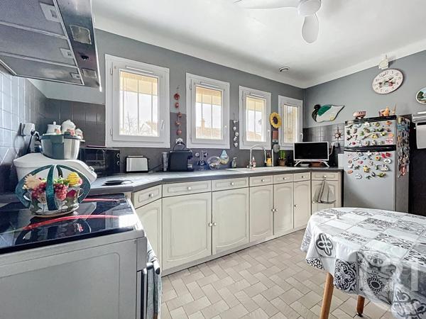 Maison à vendre  4 pièces - 89 m2 BAGNOLS SUR CEZE - 30