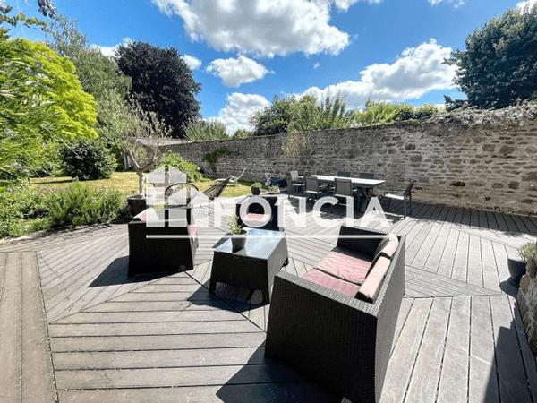 À vendre Maison 8 pièces 235 m² - Flers 61100